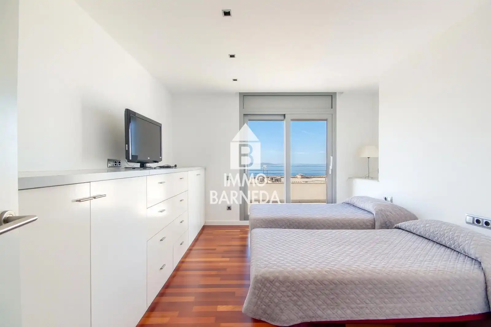 Casa o xalet en venda a Diaz Pacheco, 56, Almadrava - Canyelles - Puig-Rom