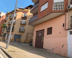 Local de lloguer a Calle Sor Valentina Mirón, 64, Los Pinos - El Pilar