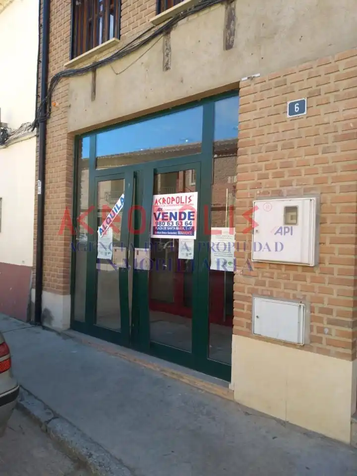 Commercial properties for sale in Fuentes de Ropel