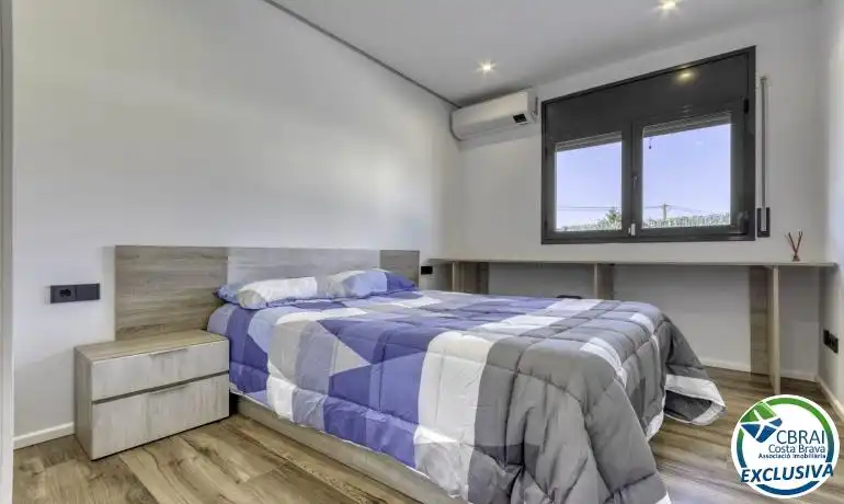 Villa mit Pool zum Verkauf in Carrer Canigó, imagen 6