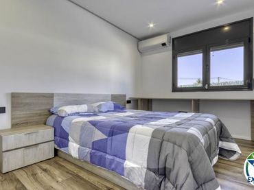 Villa avec piscine à vendre à Carrer Canigó