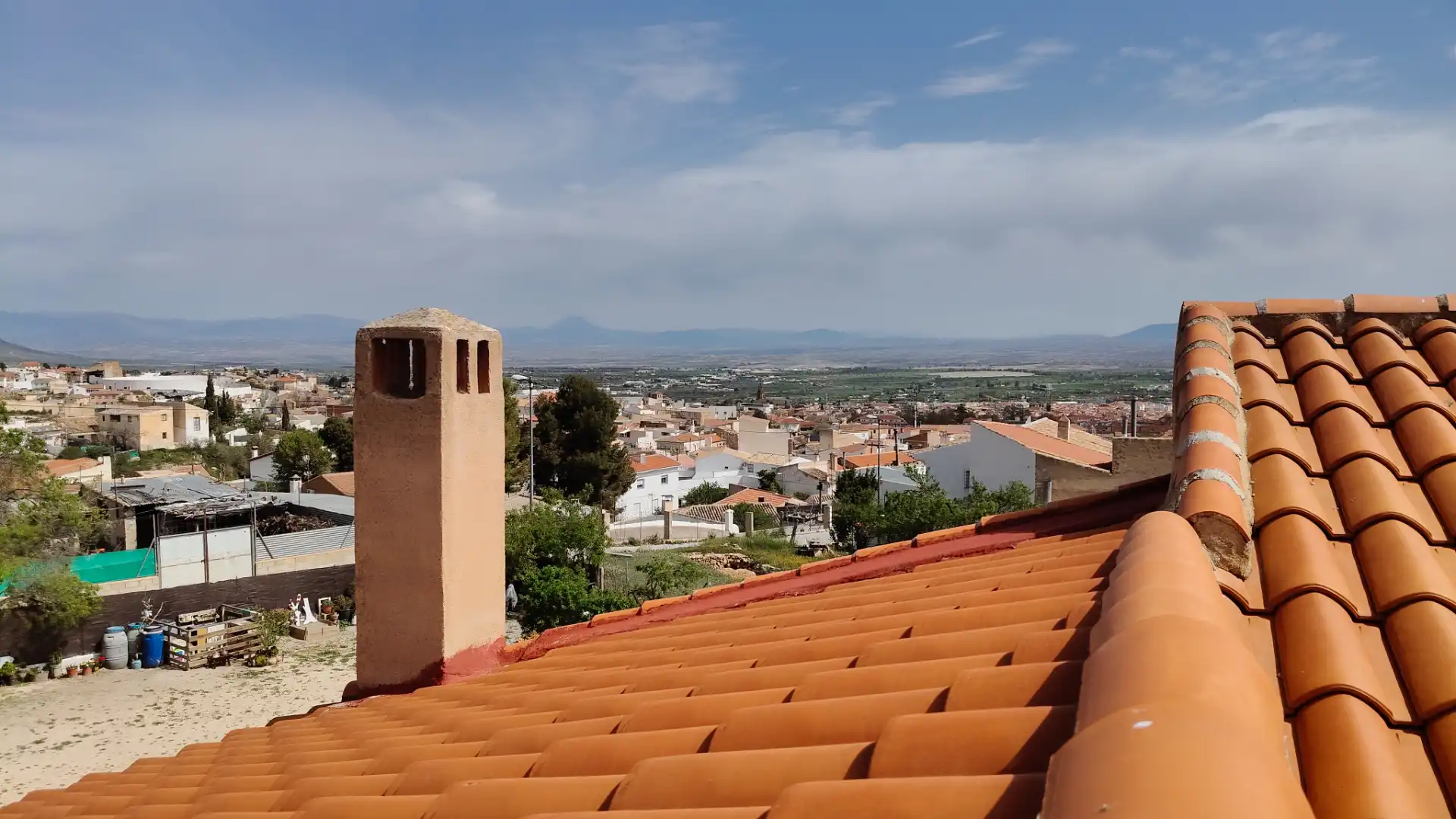 Vista exterior de Casa o xalet en venda en Baza