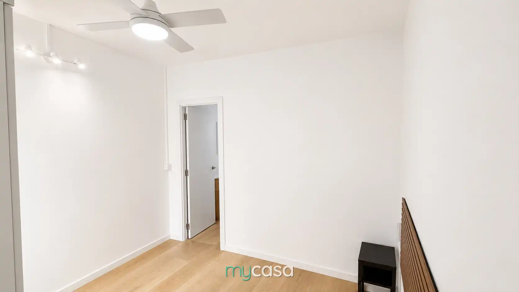 Loft en venda en Mollet del Vallès amb Parquet, Moblat i Alarma