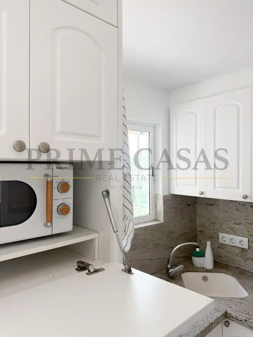 Cuina de Casa o xalet de lloguer en San Bartolomé de Tirajana amb Aire condicionat, Jardí privat i Terrassa
