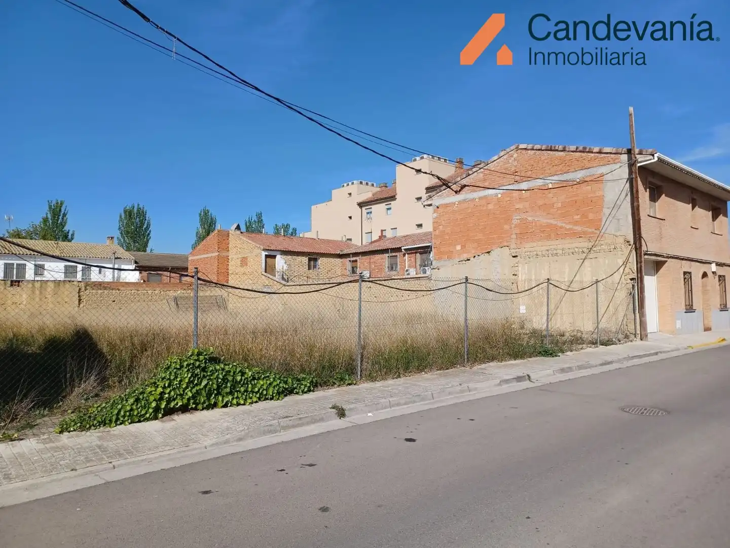 Terreny residencial en venda a Villanueva de Gállego, imagen 4