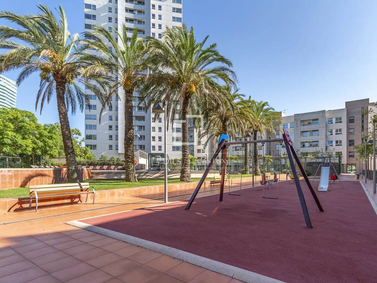 Terrasse von Wohnung zum Verkauf in Barcelona mit Klimaanlage, Heizung und Privatgarten