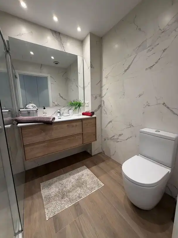 Badezimmer von Wohnung zum Verkauf in Vitoria - Gasteiz mit Heizung, Terrasse und Abstellraum