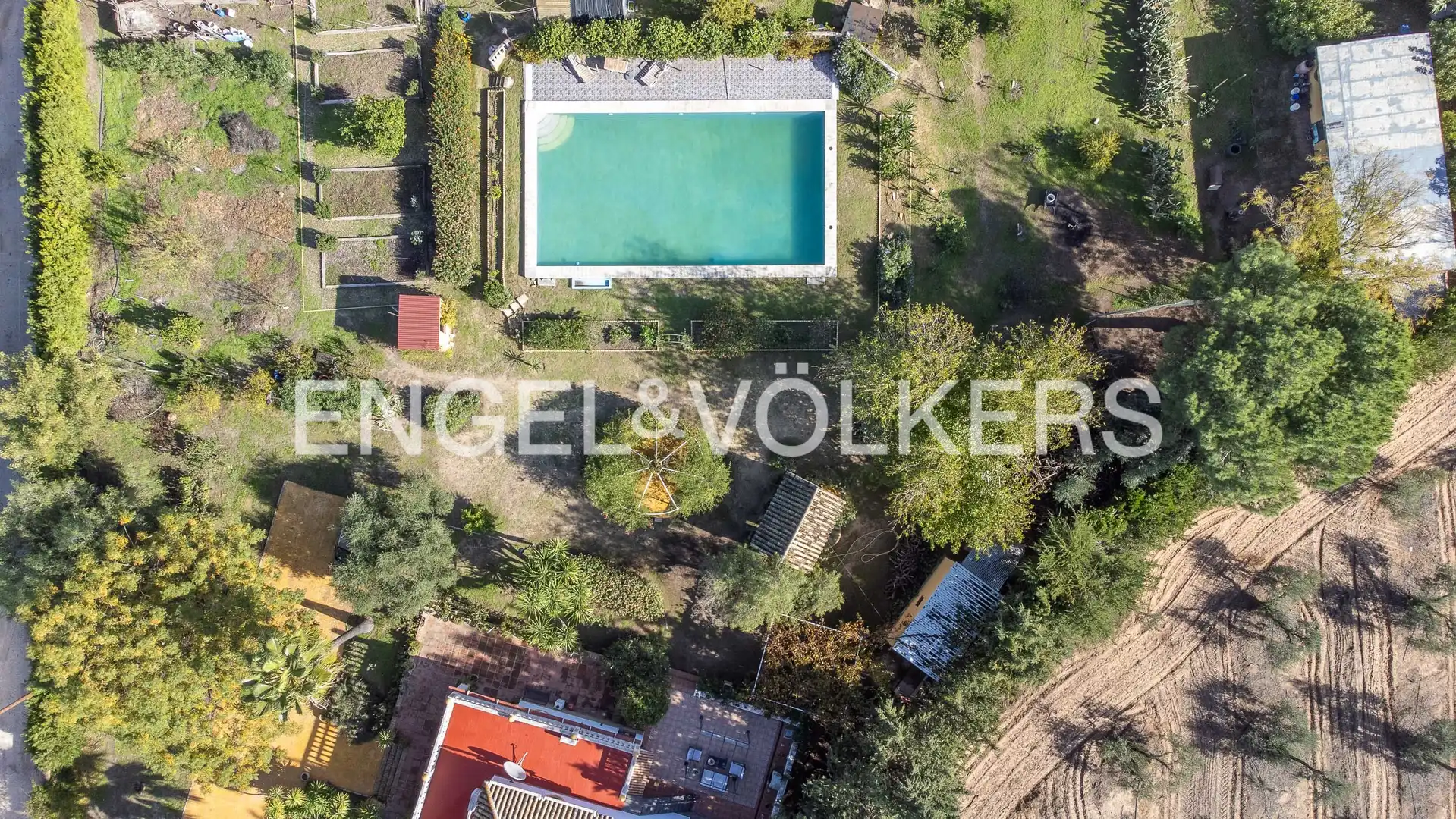 Houses for sale in Morón de la Frontera  with Air Conditioner, Heating and Private garden