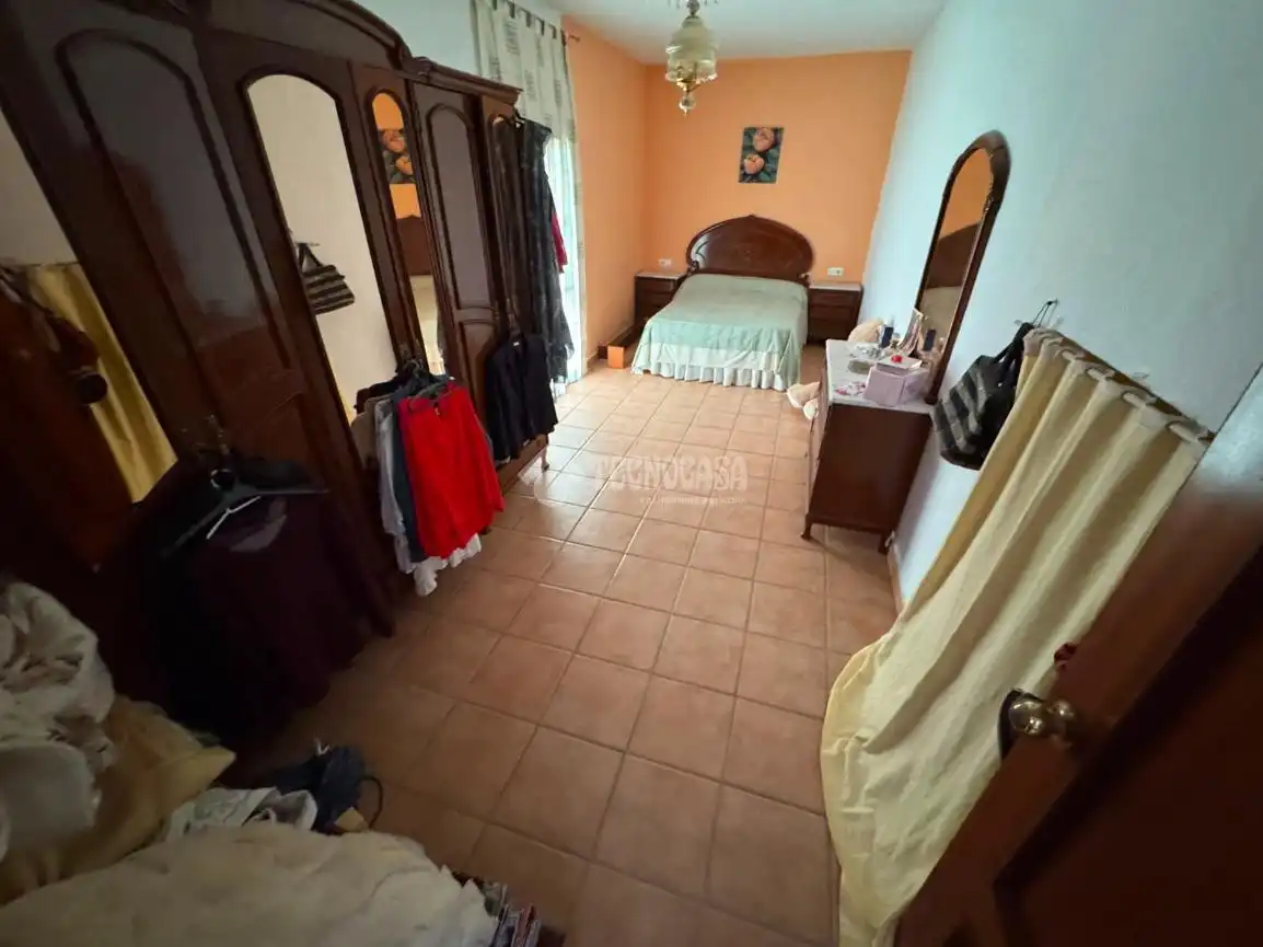 Casa adosada en venda a Écija
