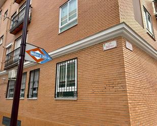 Vista exterior de Pis en venda en San Sebastián de los Reyes amb Aire condicionat, Calefacció i Terrassa