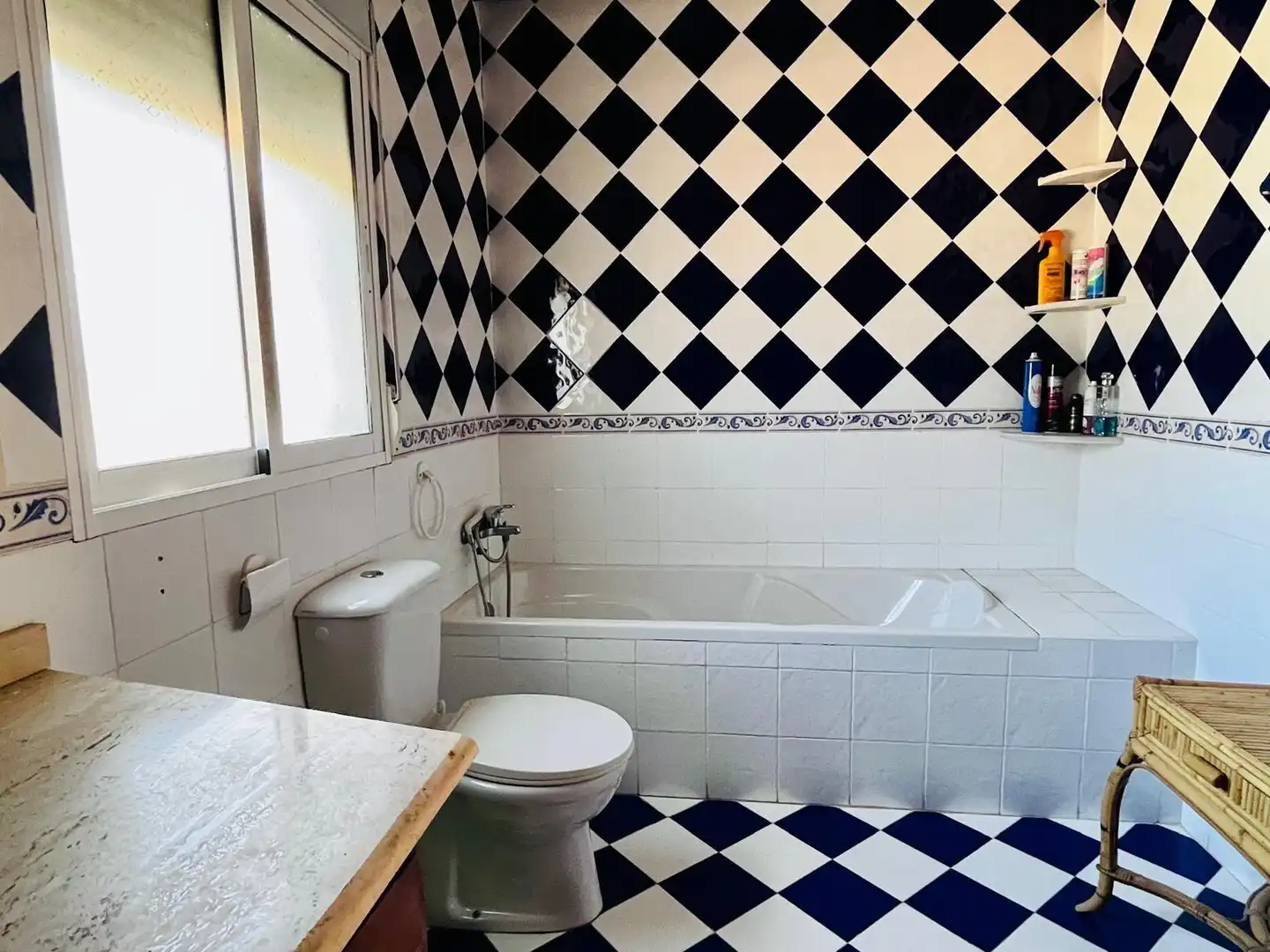 Bathroom of Houses for sale in Aspe  with Terrace, Swimming Pool and Furnished