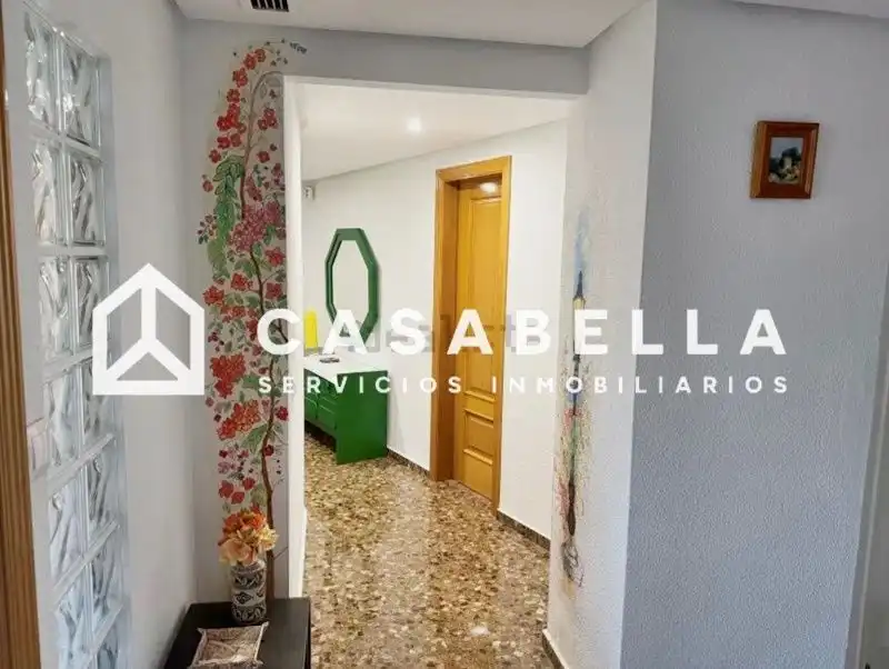 Piso en venta en Valencia con Aire acondicionado, Calefacción y Trastero