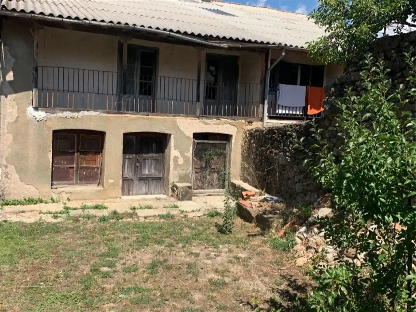 Exterior view of Detached homes for sale in Puerto Castilla, Ávila