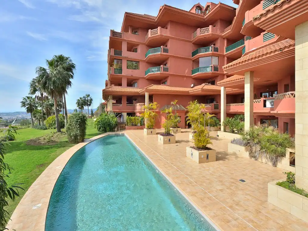 Piscina de Apartament en venda en Benalmádena