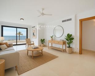 Sala d'estar de Àtic de lloguer en  Palma de Mallorca amb Aire condicionat i Terrassa