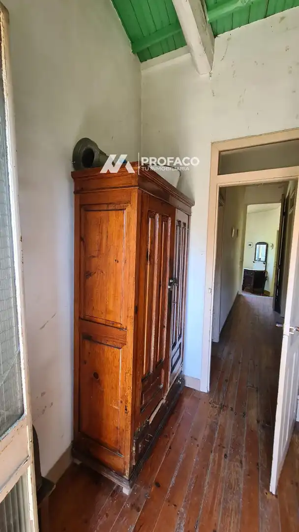 Dormitori de Casa o xalet en venda en Cenlle amb Terrassa, Traster i Moblat