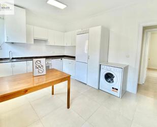 Kitchen of Flat to rent in Santander