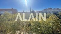 Vista exterior de Pis en venda en  Valencia Capital amb Terrassa i Balcó