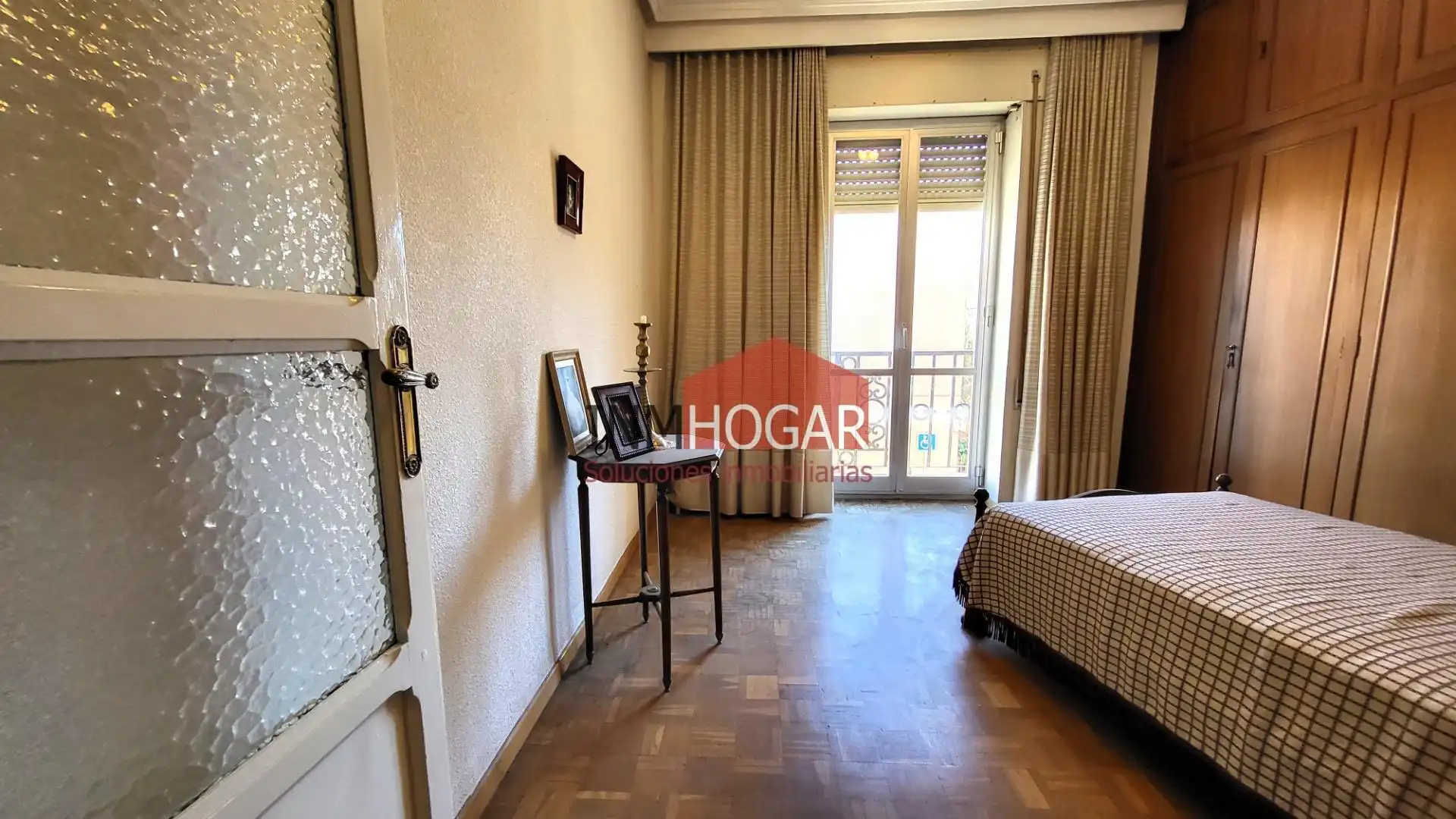 Habitación de Casa o chalet en venta en Ávila con Jardín privado, Trastero y Balcón