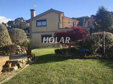 Villa con piscina in vendita a ricardo mella