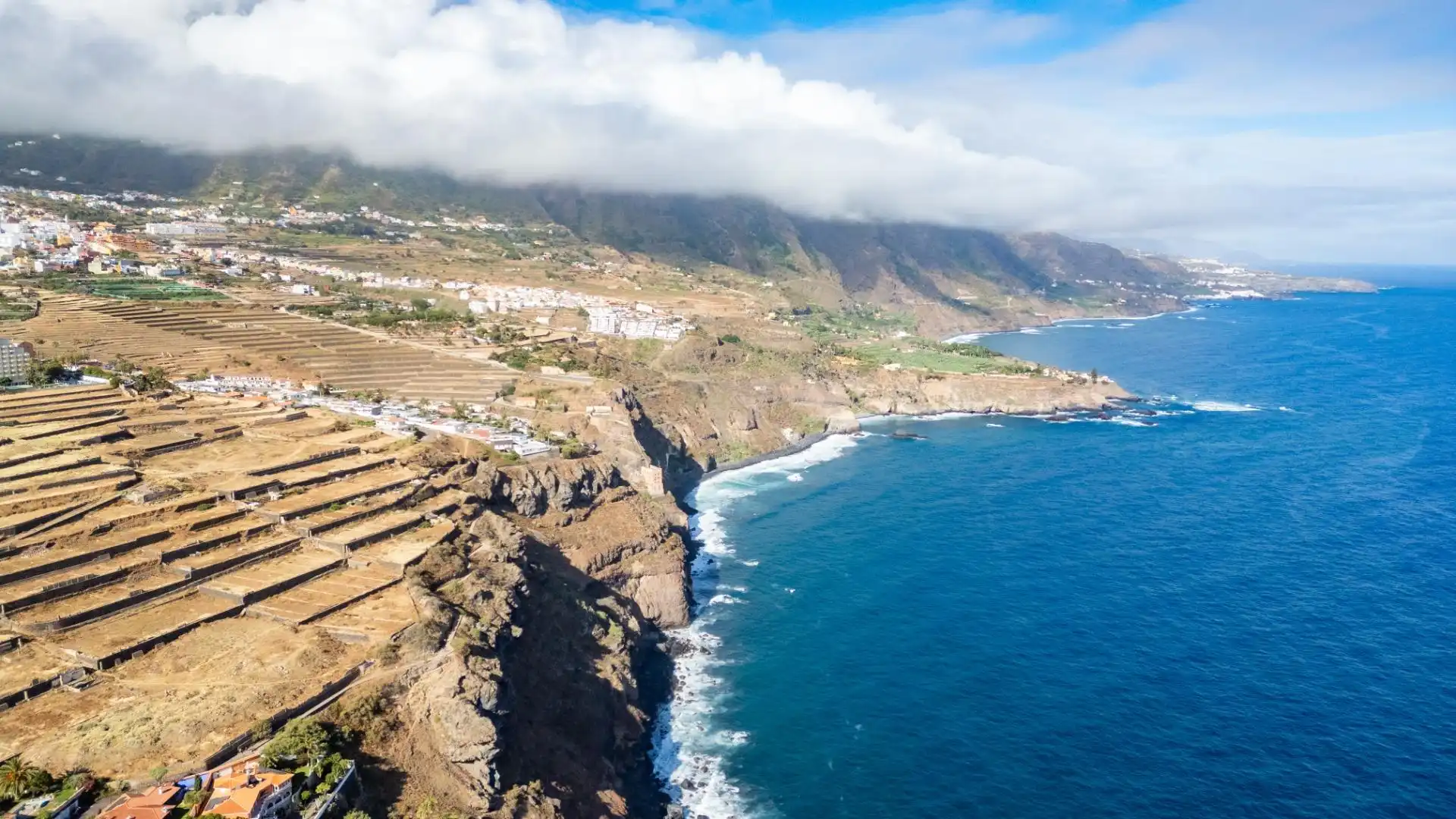 Vista exterior de Apartamento en venta en Los Realejos