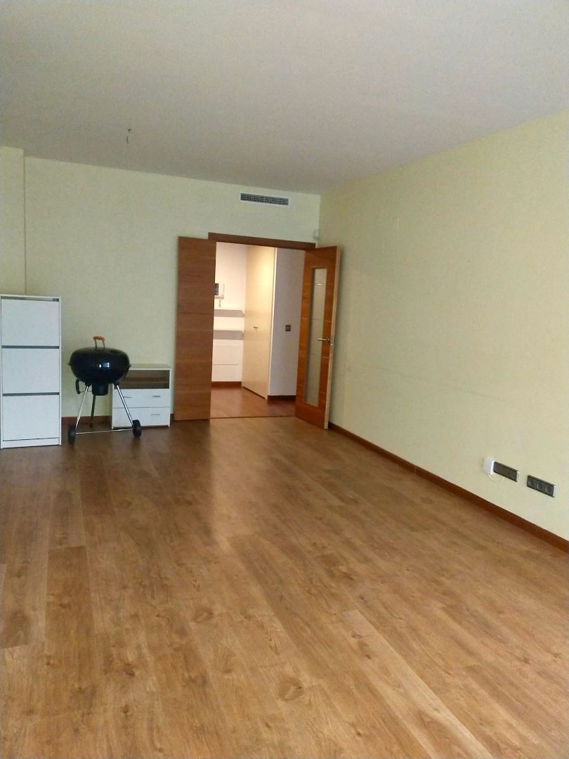 Flat for sale in Yebes  with Terrace, Storage room and Furnished