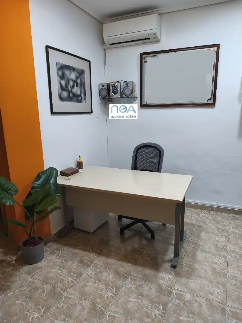 Business premises for sale in Casco Antiguo, imagen 6