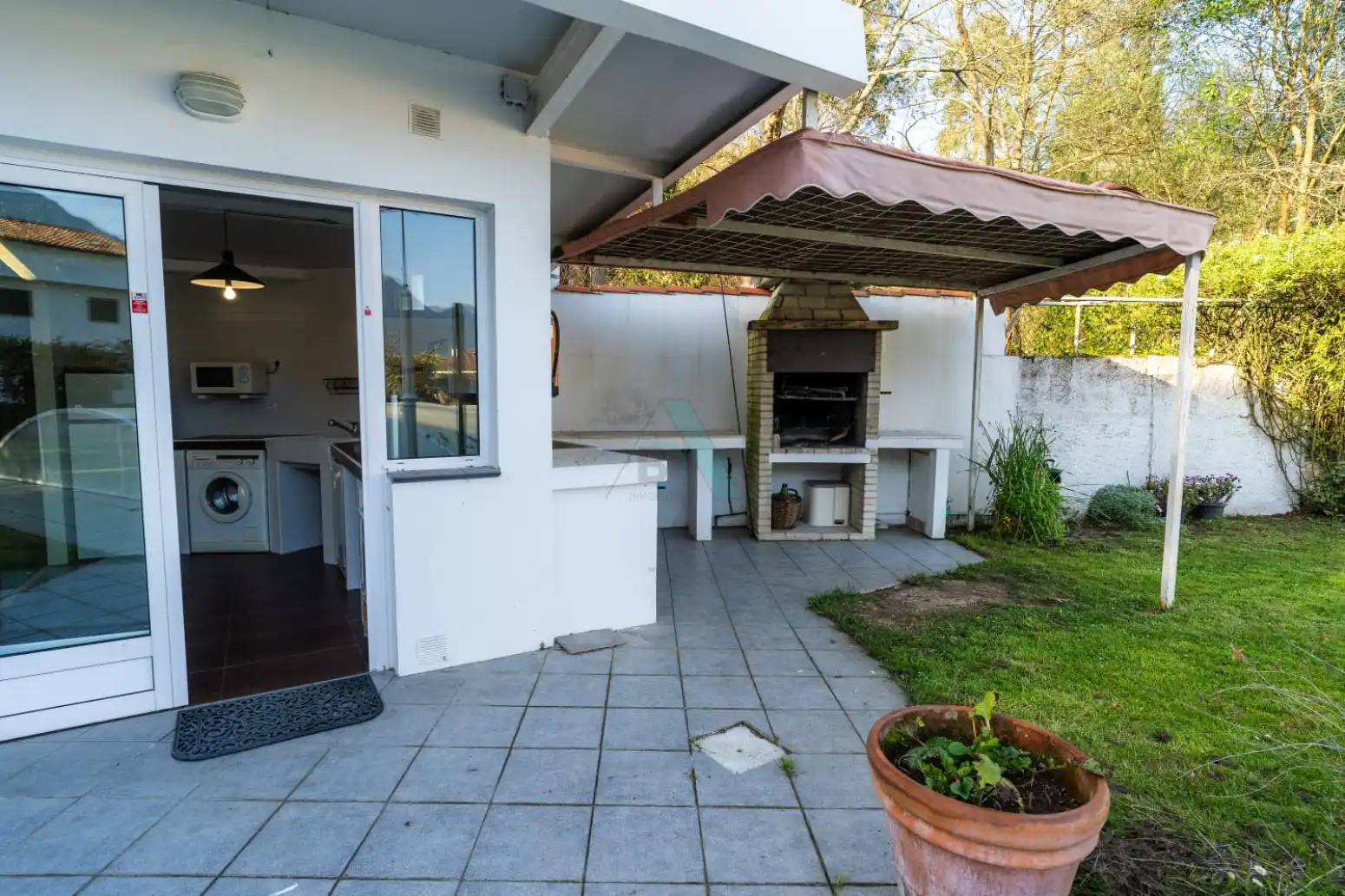 Terrassa de Casa o xalet en venda en Llanes amb Jardí privat, Terrassa i Piscina