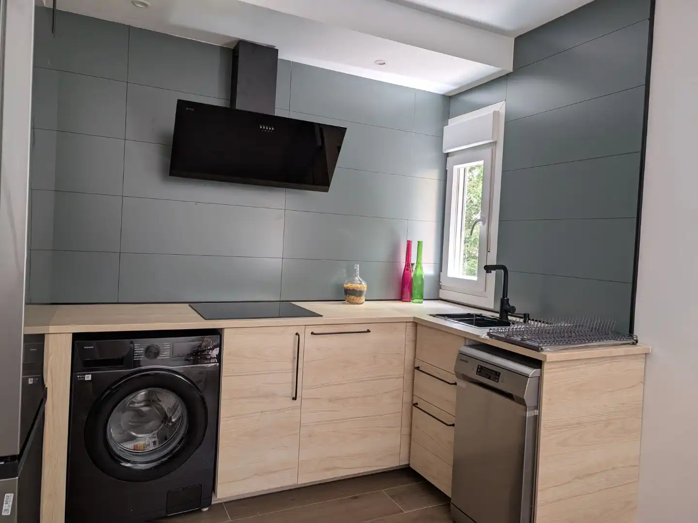 Cuina de Apartament de lloguer en Badajoz amb Aire condicionat, Parquet i Moblat