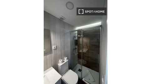 Foto 5 de Habitación en Hispanoamérica - Bernabéu, Madrid Capital