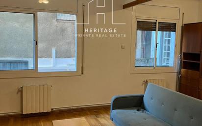 Exterior view of Flat to rent in  Barcelona Capital  with Heating and Furnished