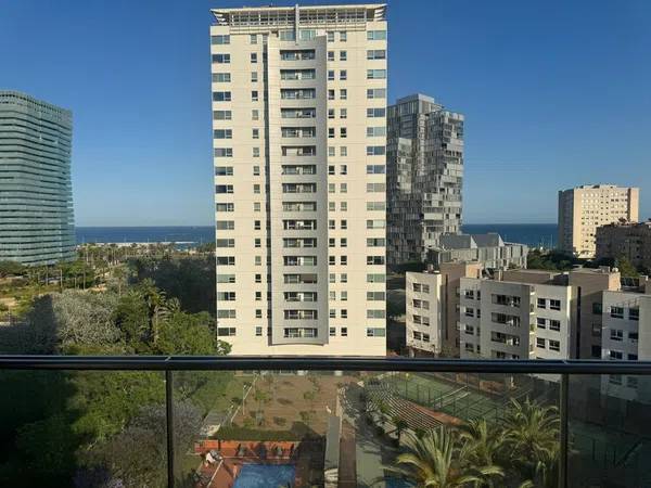 Piso en Alquiler en Carrer de la Selva de Mar en Diagonal Mar i el Front Marítim del Poblenou
