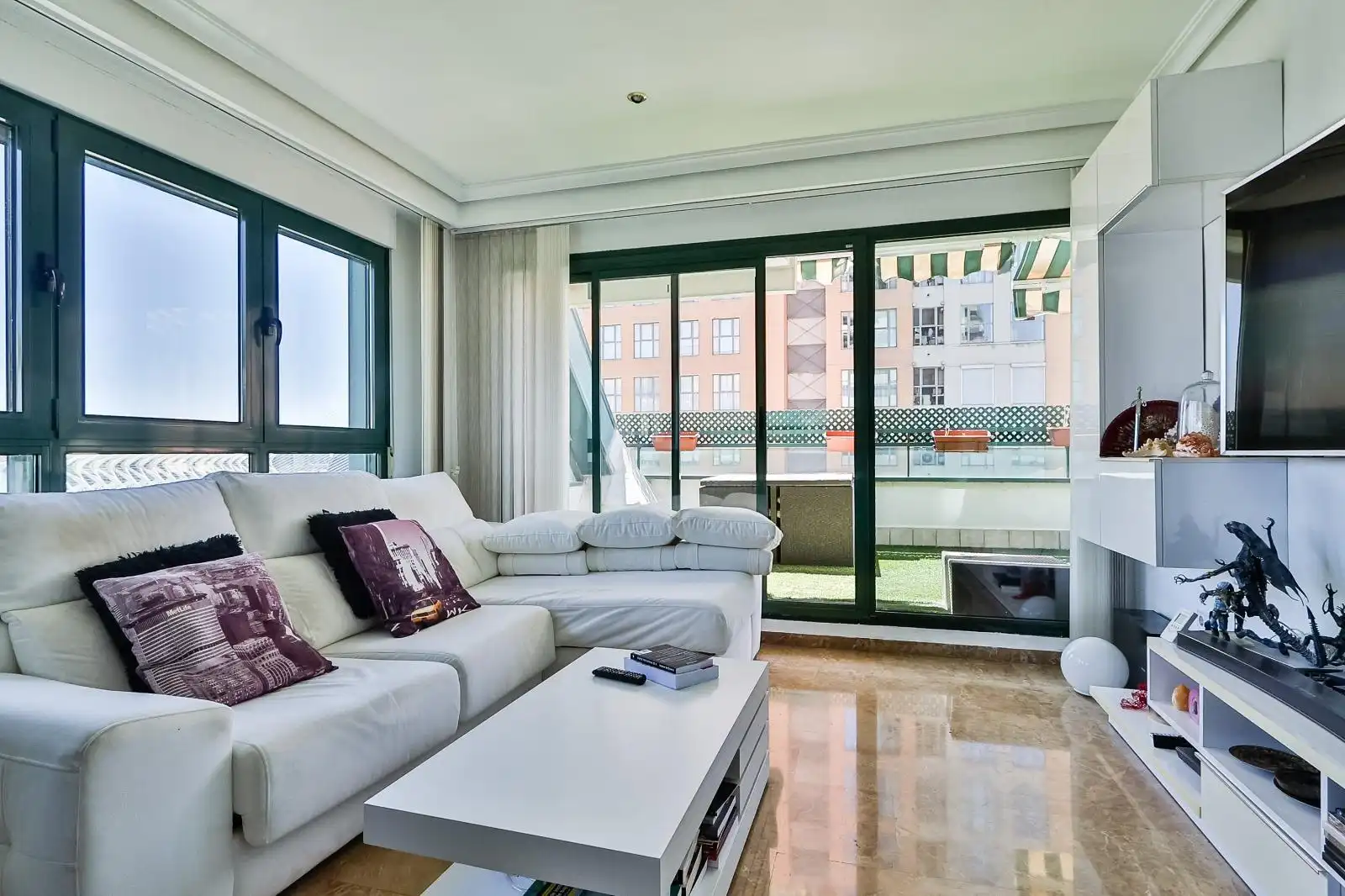 Penthouse with terrace for sale in BANDES MUSICA COMUNIDAD V, imagen 6