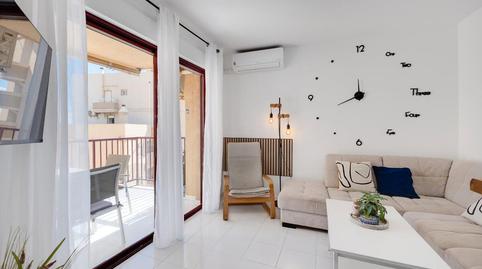 Foto 2 de Apartament en venda a Calle Guadalajara, Cabo Cervera, Alicante