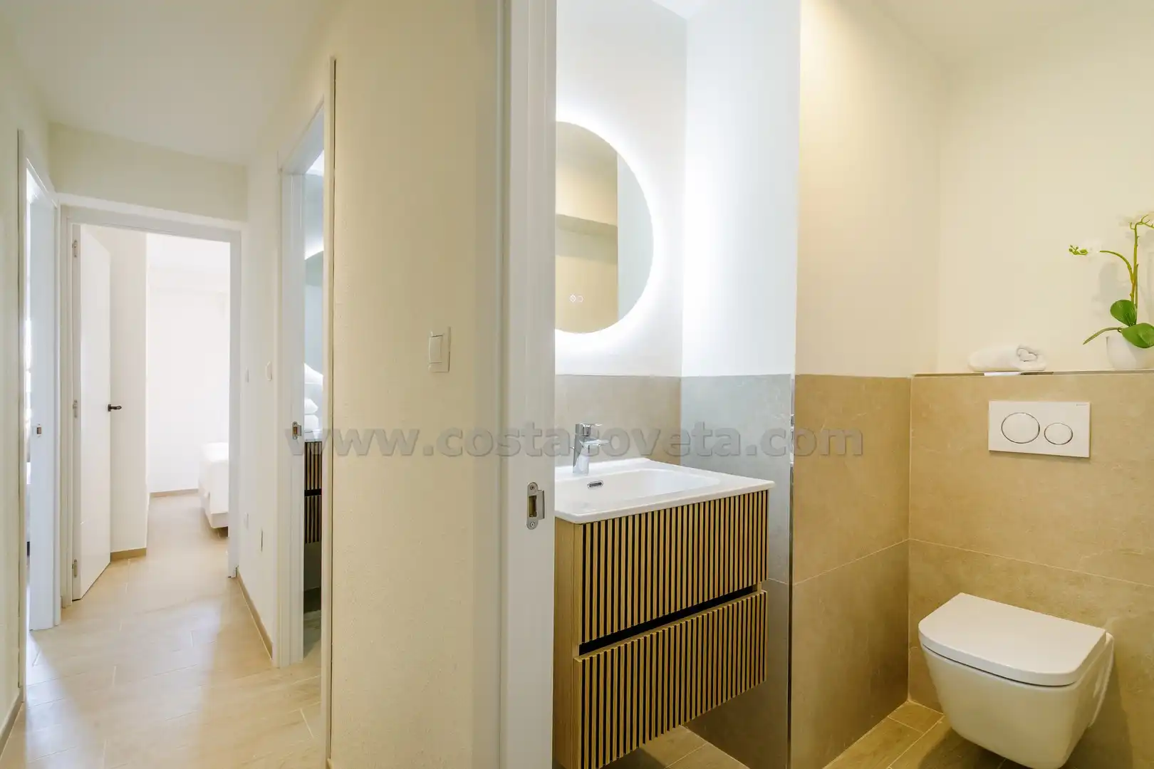Bathroom of Attic for sale in El Campello  with Air Conditioner, Storage room and Furnished