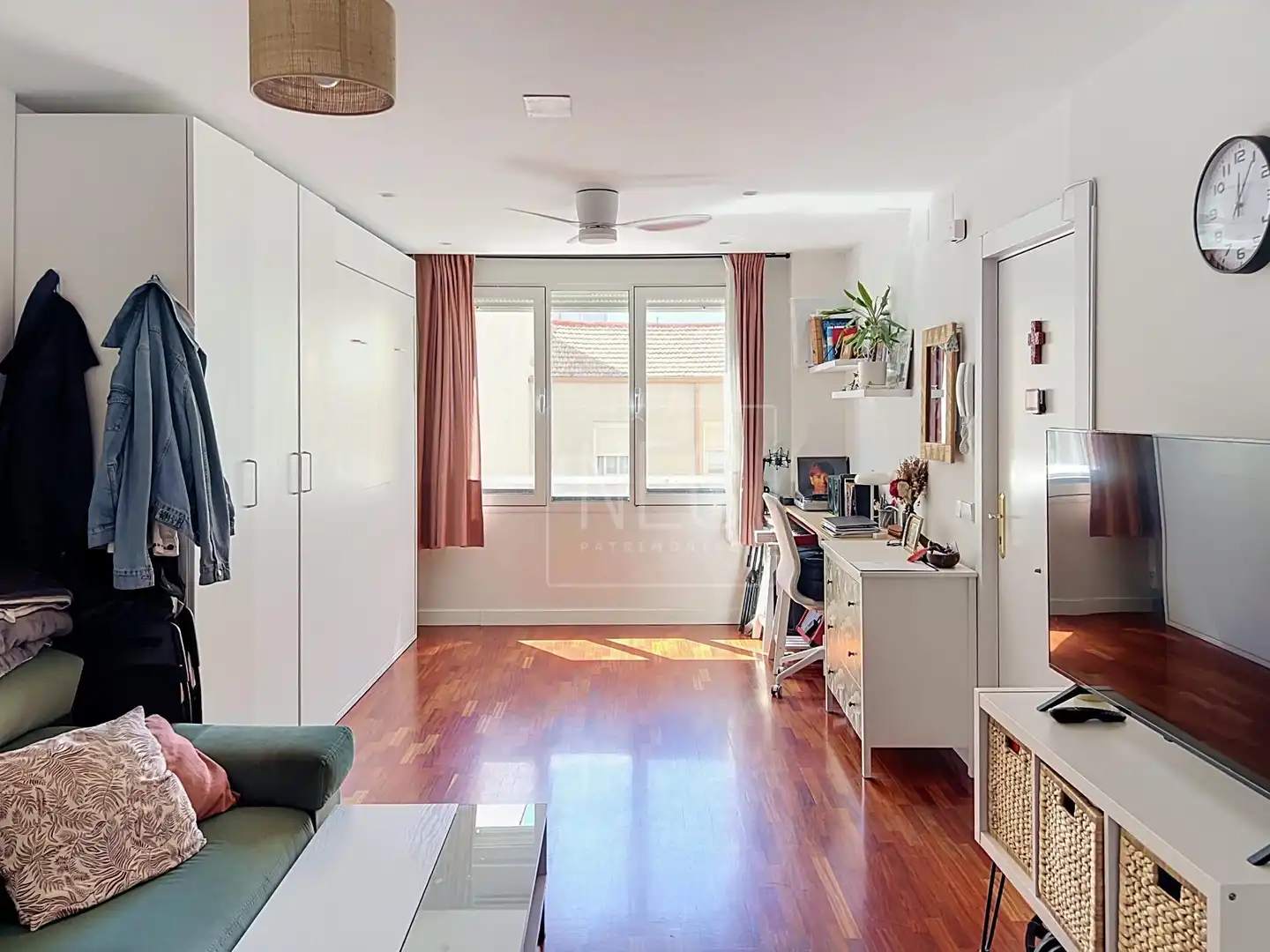 Schlafzimmer von Wohnung zum Verkauf in Madrid mit Klimaanlage, Heizung und Parkett