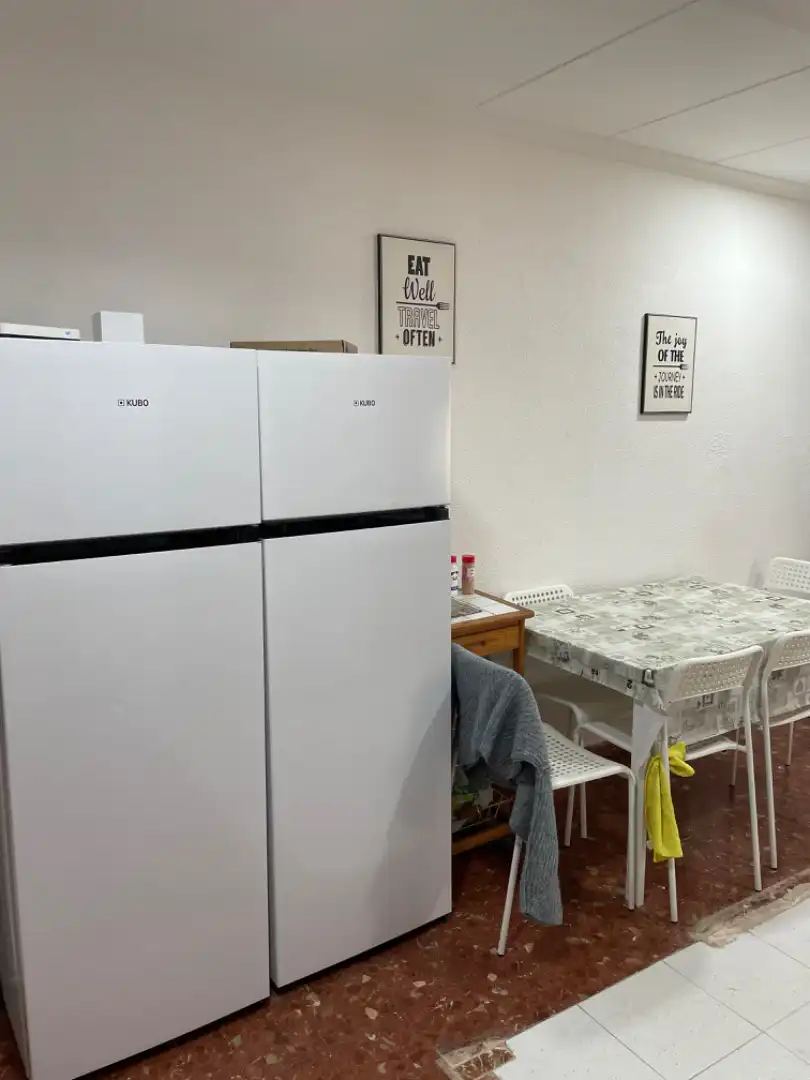 Cocina de Piso para compartir en Cullera con Aire acondicionado, Calefacción y Amueblado