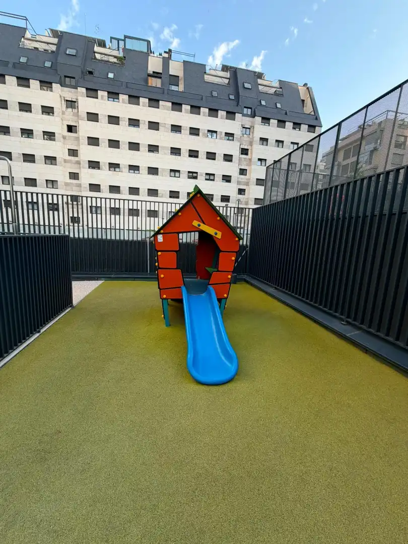 Terrace of Flat for rent in Madrid  with Heating, Terrace and Storage room