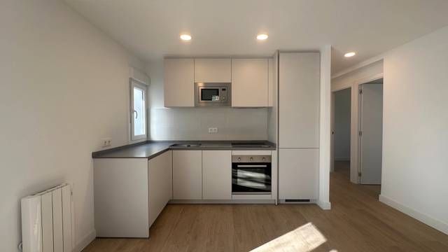 Piso en Venta en Calle de Ramón Gómez de la Serna en Peñagrande