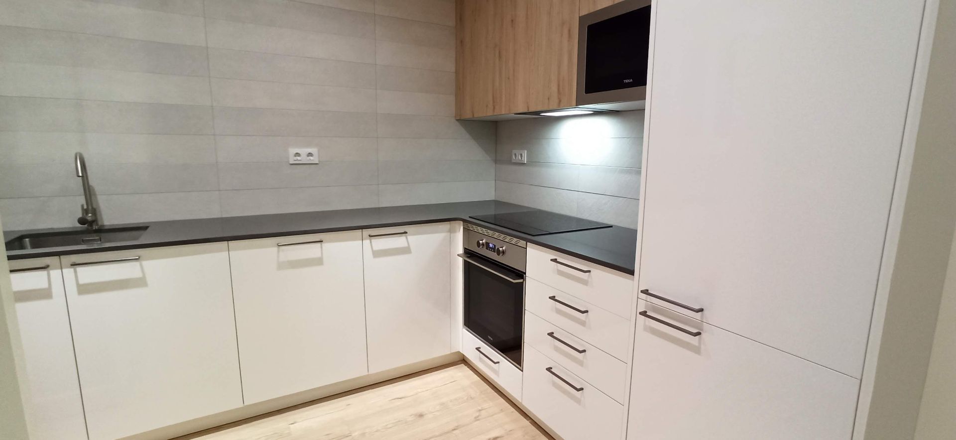 Kitchen of Flat to rent in  Barcelona Capital  with Air Conditioner, Heating and Furnished