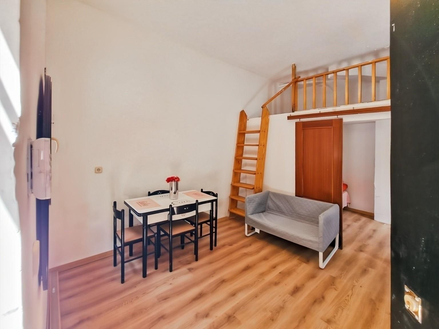 Bedroom of Loft for sale in  Madrid Capital