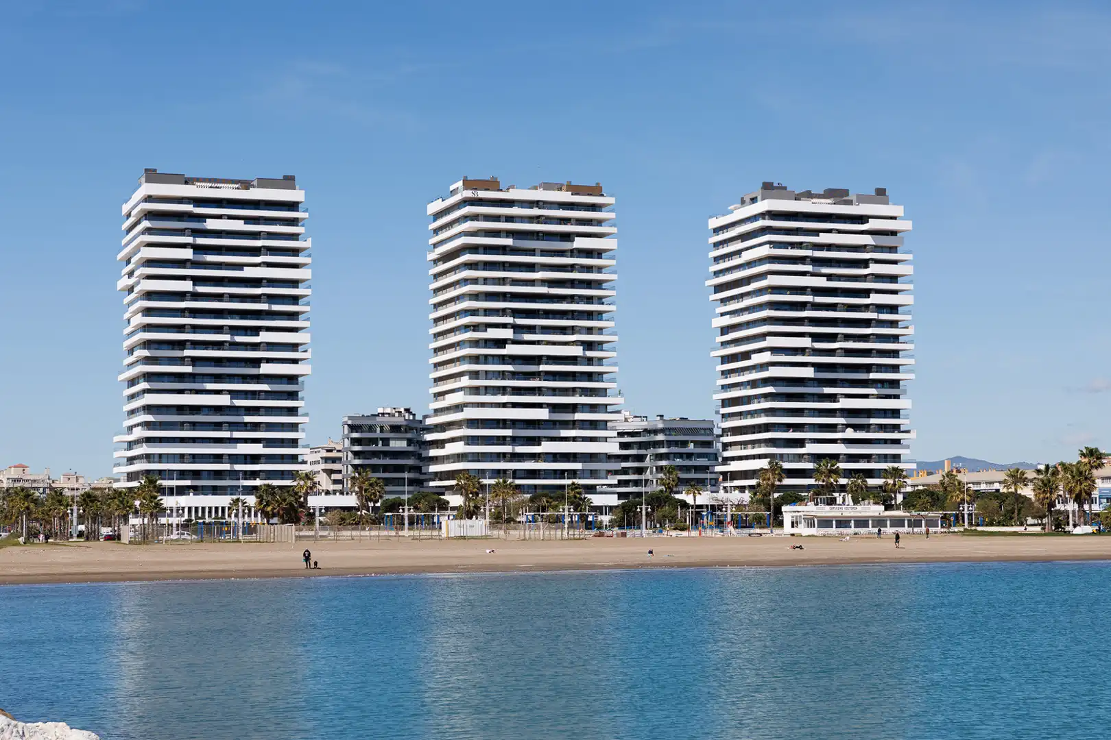 Vista exterior de Àtic en venda en Málaga amb Terrassa, Piscina i Jacuzzi