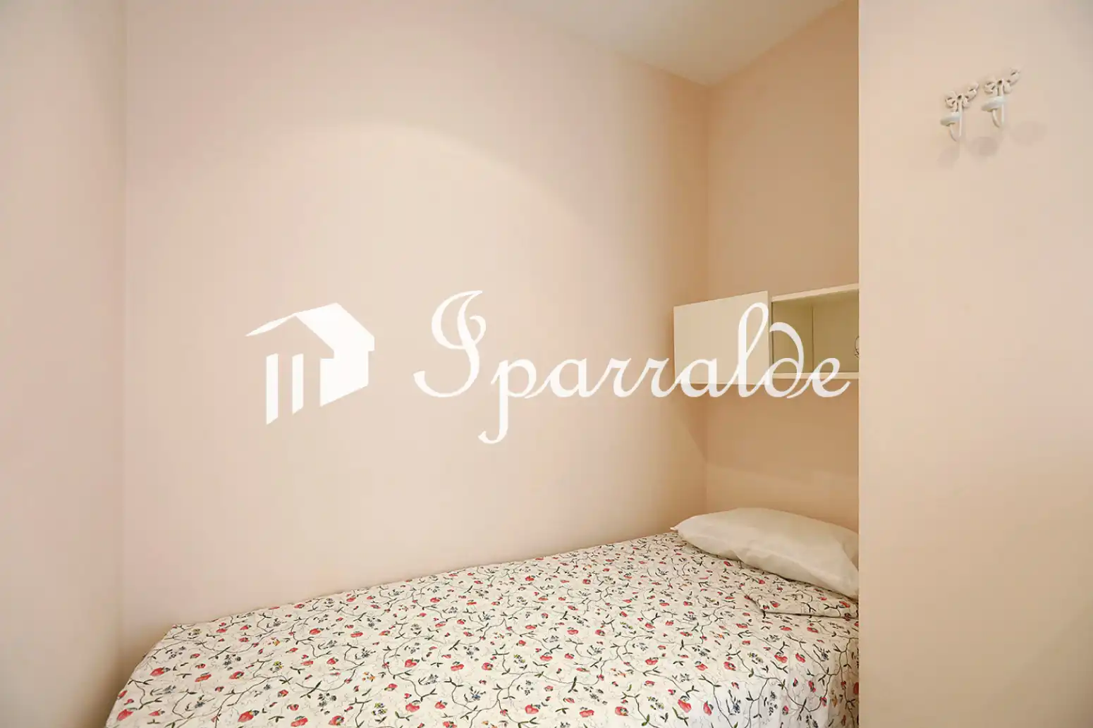 Habitación de Piso en venta en Biriatou con Calefacción, Parquet y Amueblado