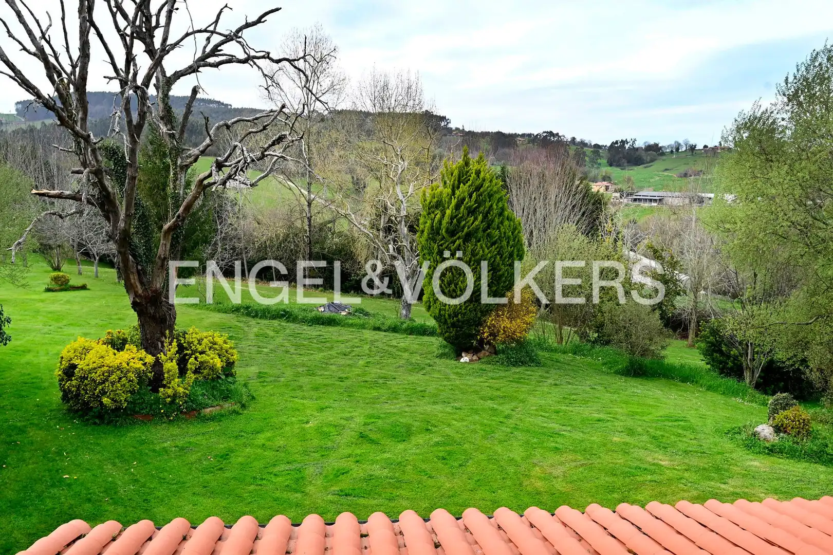 Terraza de Casa o chalet en venta en Reocín con Calefacción, Jardín privado y Terraza