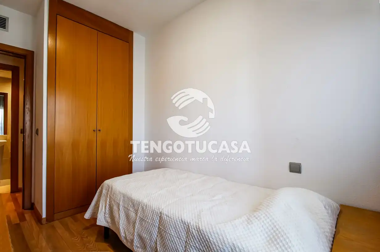 Piso en venta en Calle de Belfast, Rejas