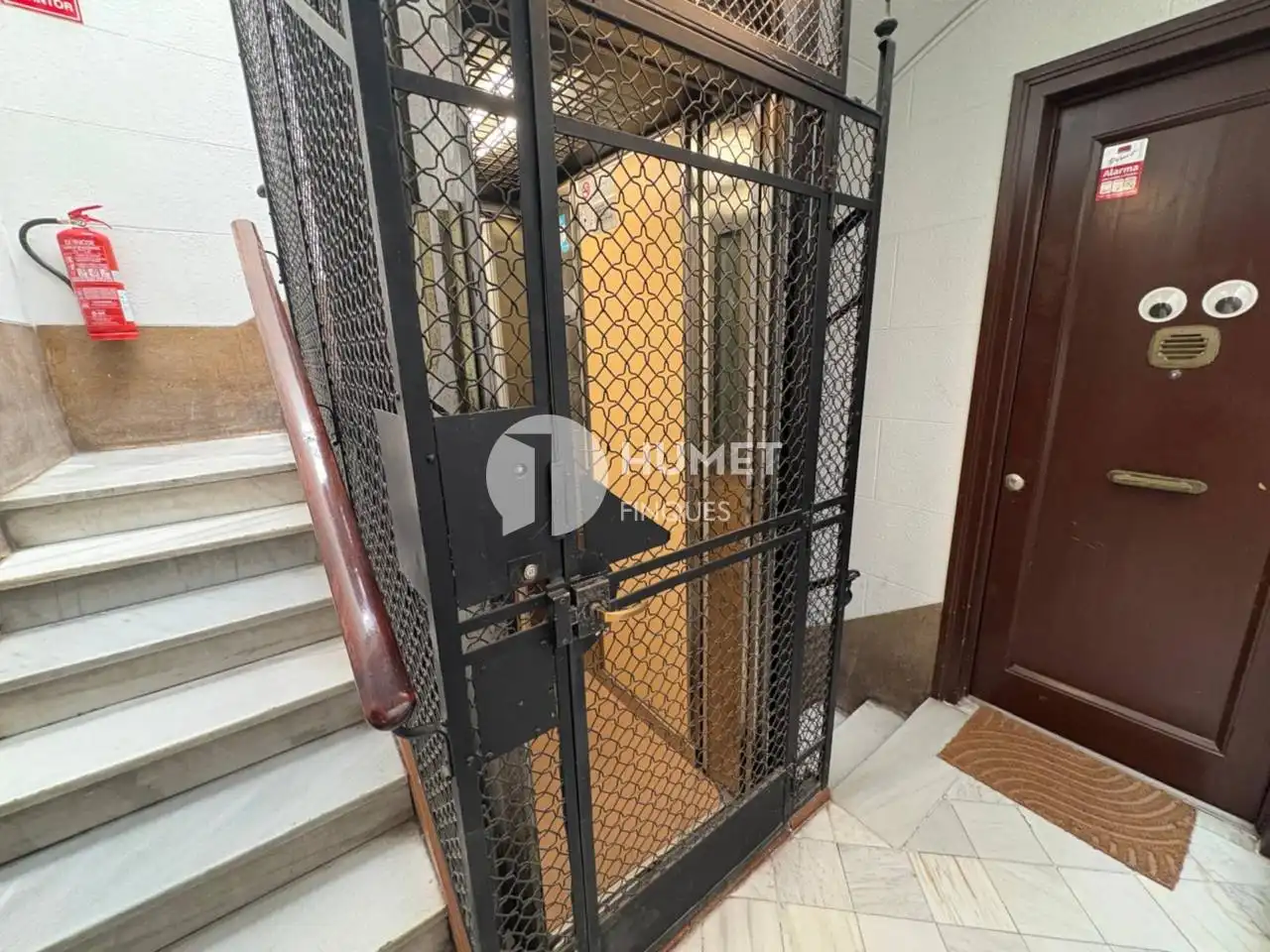Ático en venta en Barcelona con Aire acondicionado, Calefacción y Parquet