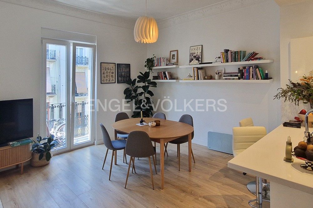 Menjador de Apartament en venda en  Valencia Capital amb Aire condicionat, Calefacció i Parquet