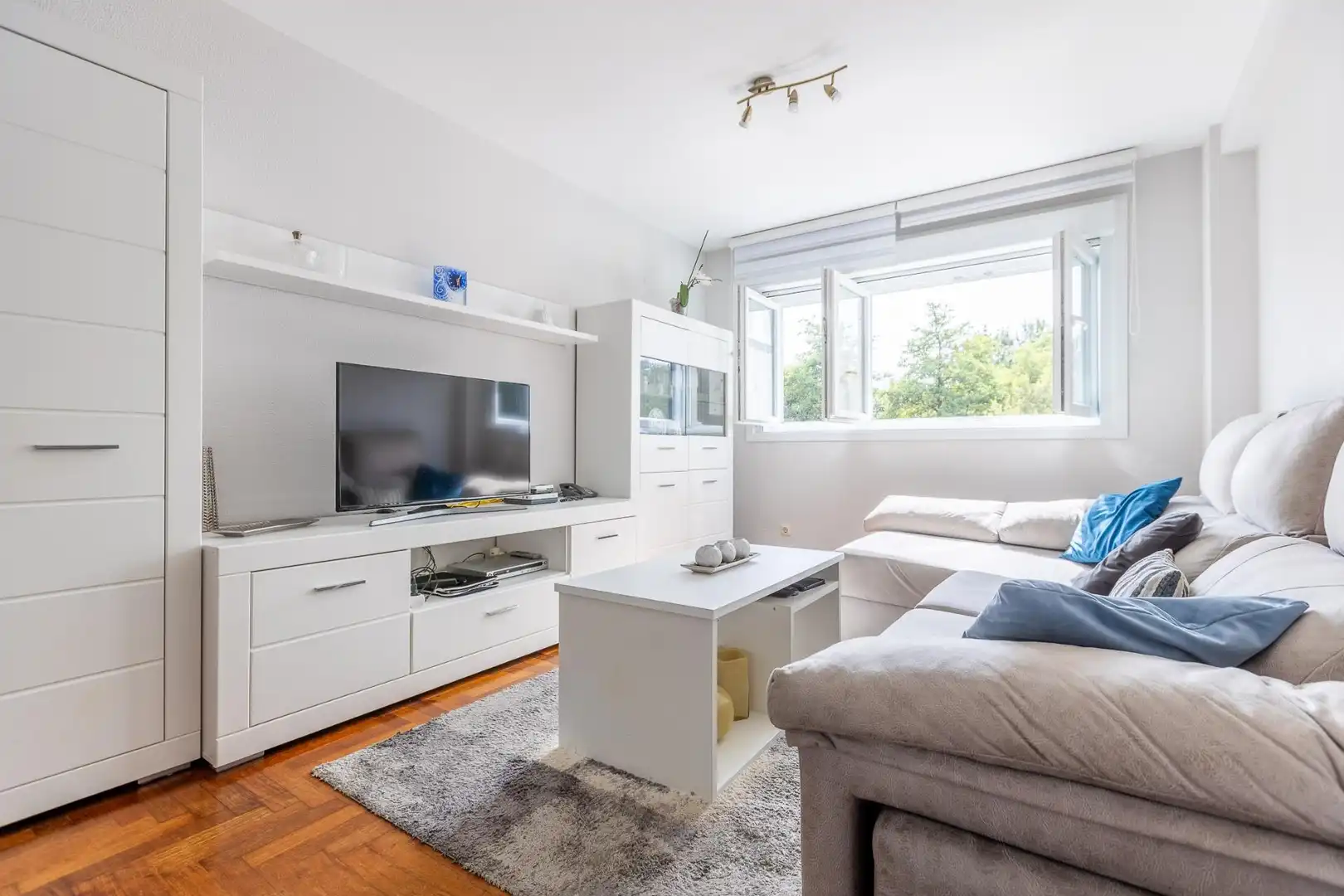 Living room of Flat for sale in Oleiros  with Storage room