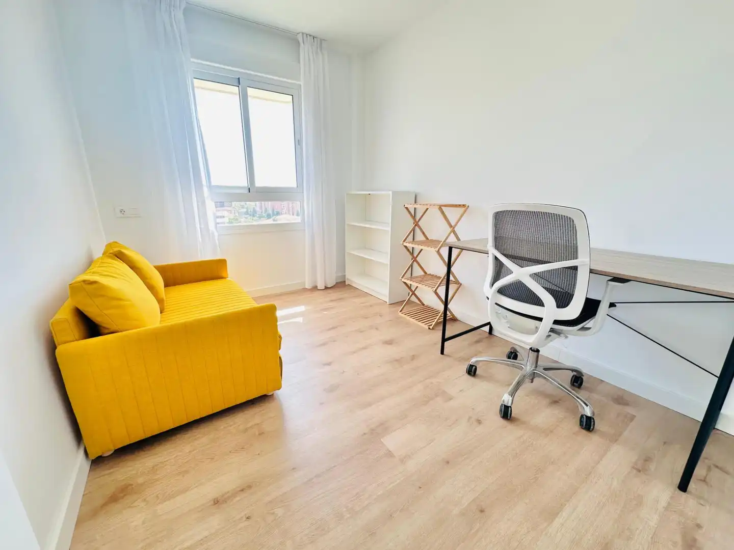 Habitación de Piso en venta en Málaga con Calefacción y Amueblado