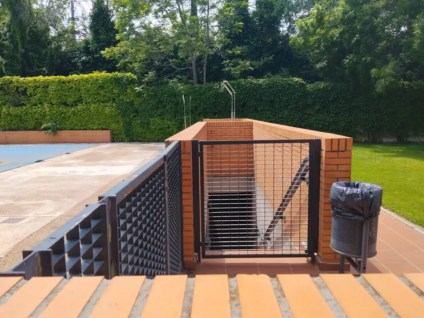 Jardí de Dúplex de lloguer en Pozuelo de Alarcón amb Aire condicionat, Calefacció i Terrassa